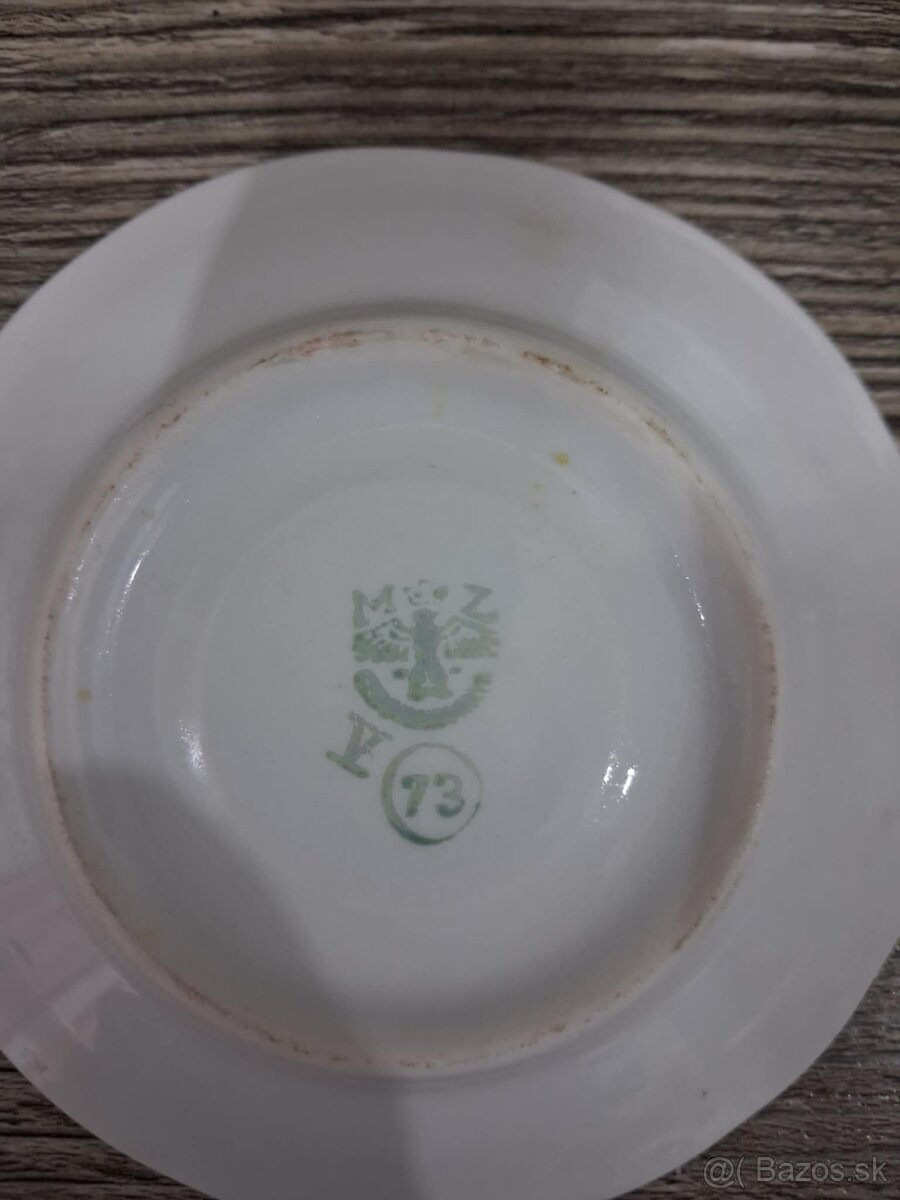 Starožitnostne šálky MZ - 2