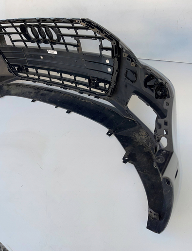 Audi A6 C8 2018- predný nárazník - 2