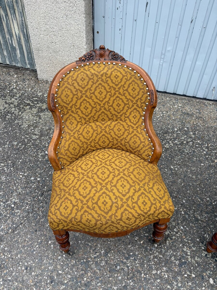 Dvě starožitné křesla historismus - 2