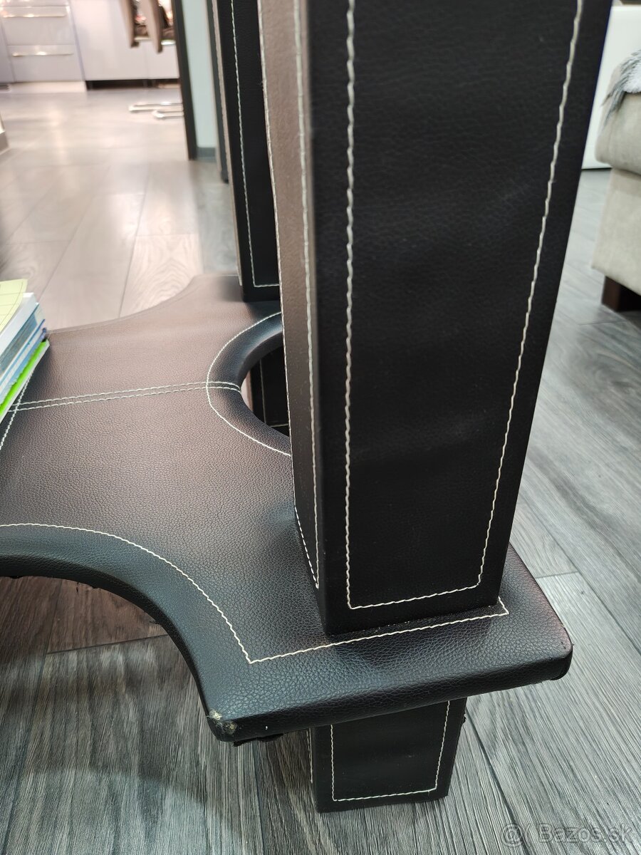 Konferenčný stolík - 2