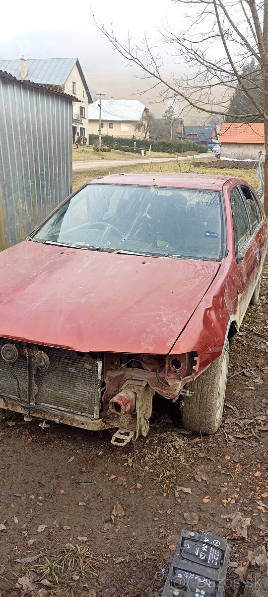 Nissan Almera - 2