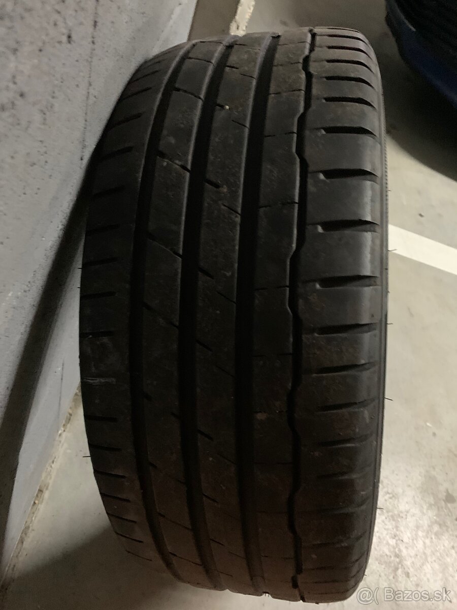 Letné pneu. HANKOOK 225/45 r17 - 2
