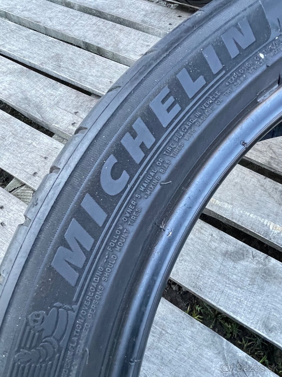 Michelin 225/45 R19 letné - 2