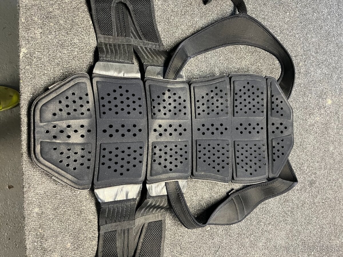 Dainese chrbtovy chranic - 2