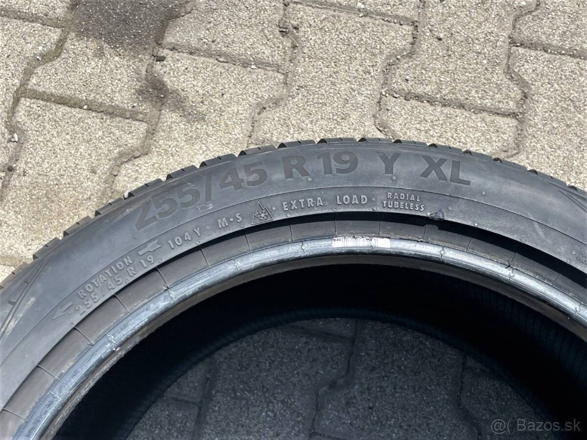 255/45R19 Continental - 2