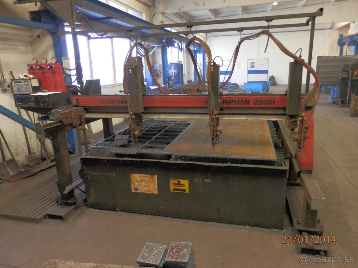 CNC pálicí stroj PIERCE SCORPION 2500 (9462) - 2
