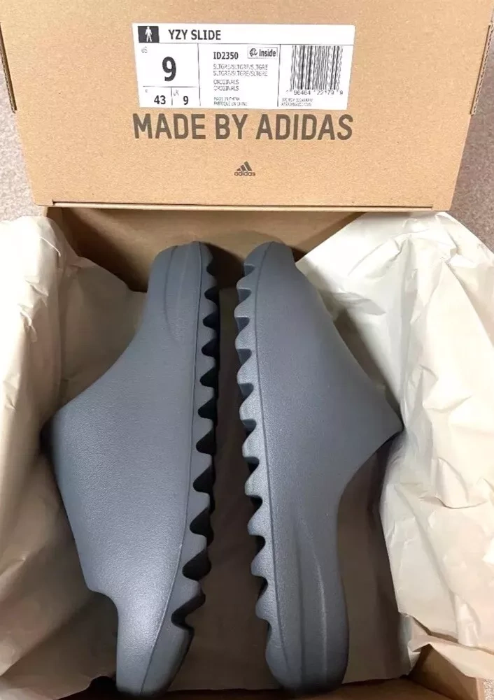ADIDAS Yeezy Slides GREY - SLAPKY - 2