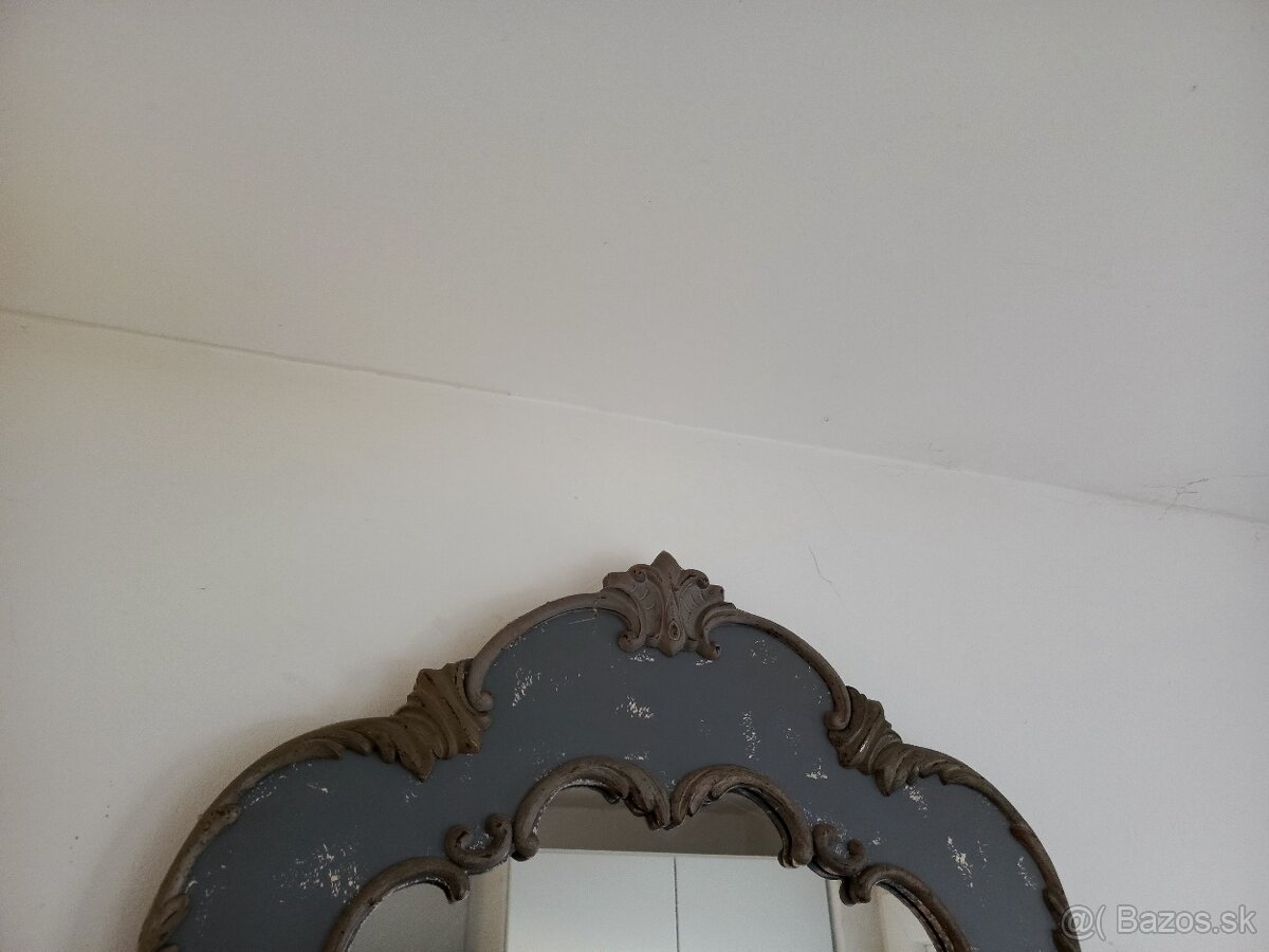 Zrkadlo s ozdobným ramom - 2