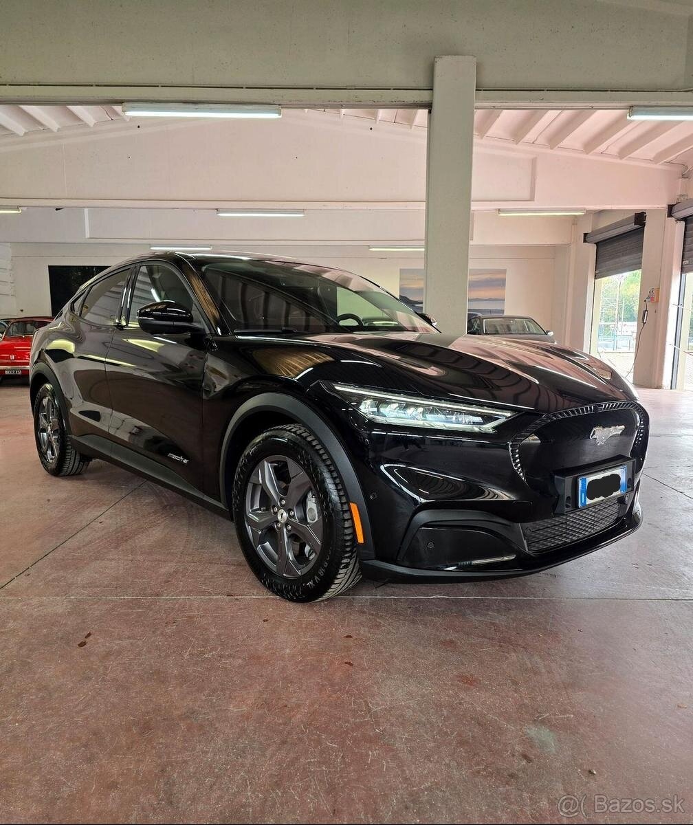 FORD MUSTANG MACH-E 76kWh 2023 odpočet DPH - 2