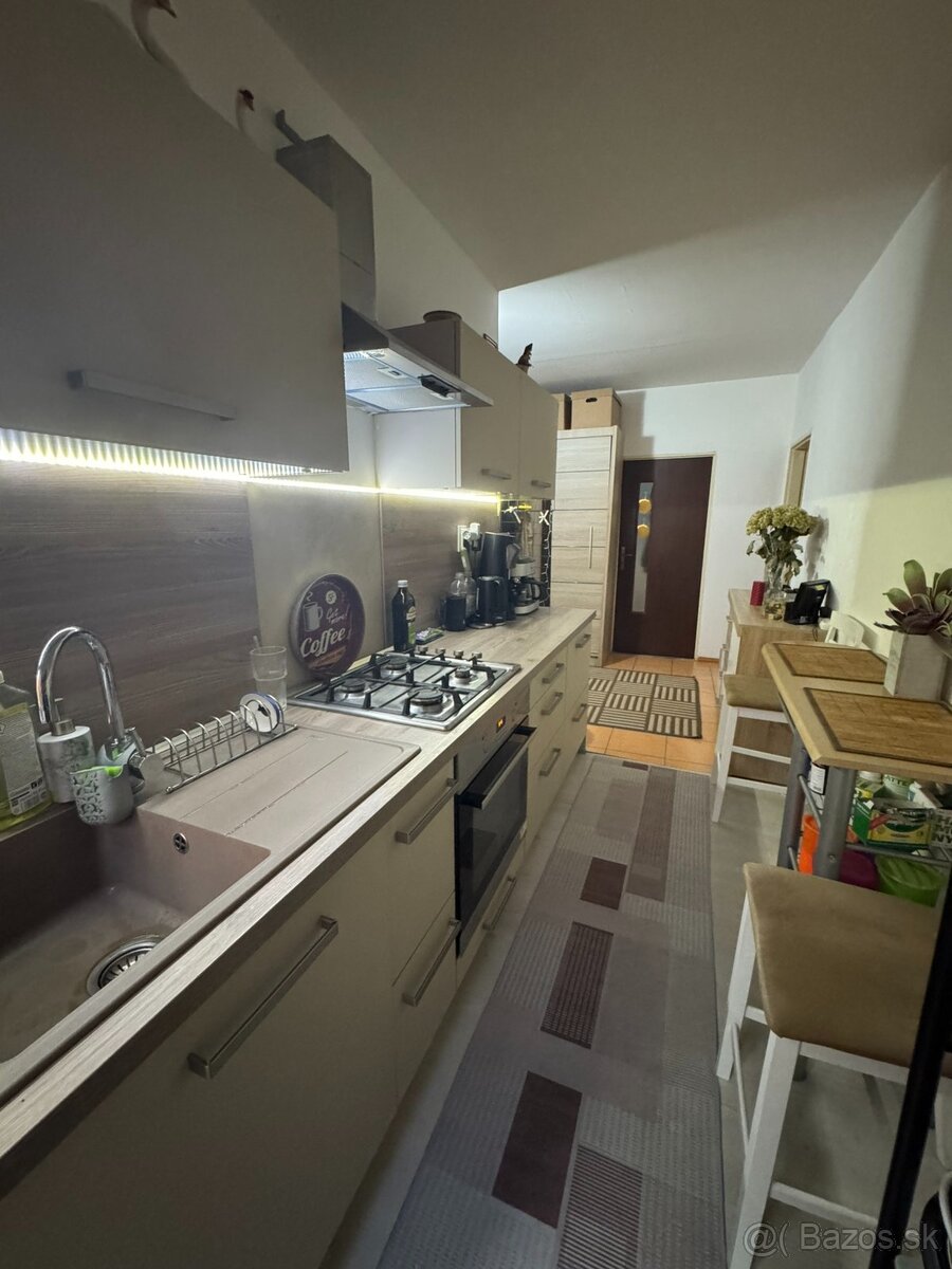 2-izbový byt na Šafarikovej ulici v Rožňave - 2