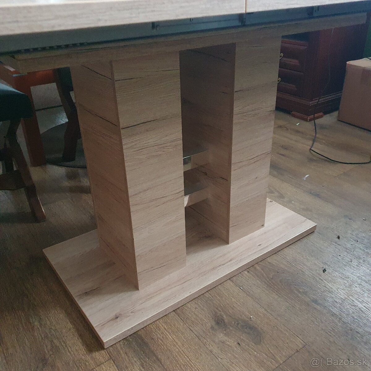 Predám rozkladací stôl - 2