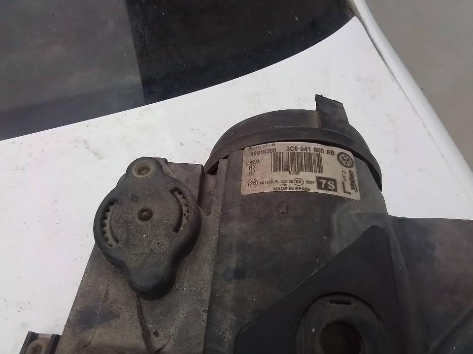 Vw Passat B6 ORIGINAL LAVÉ predne svetlo - 2