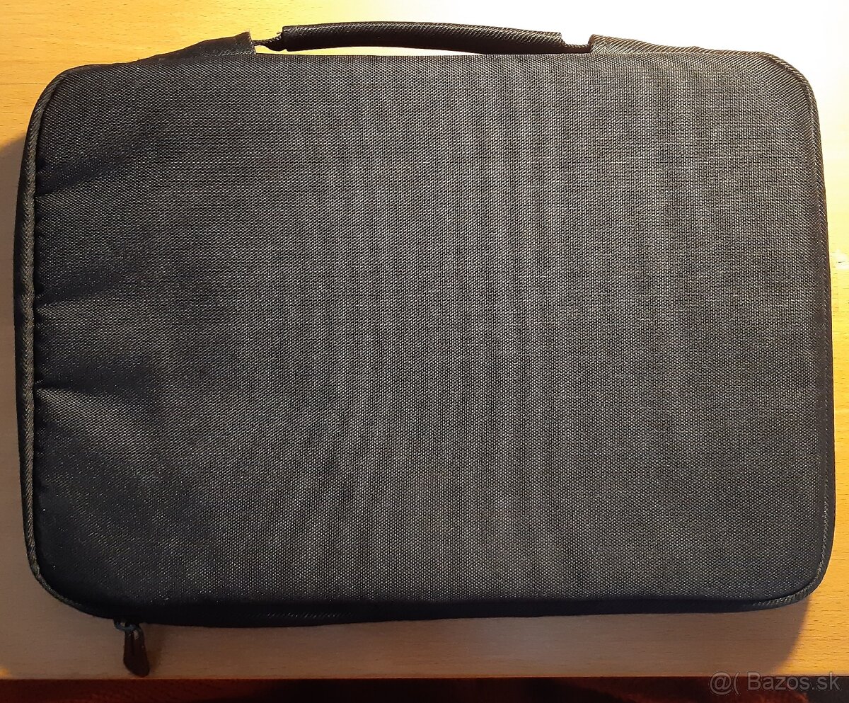 Puzdro na vacsi tablet, citacku - 2