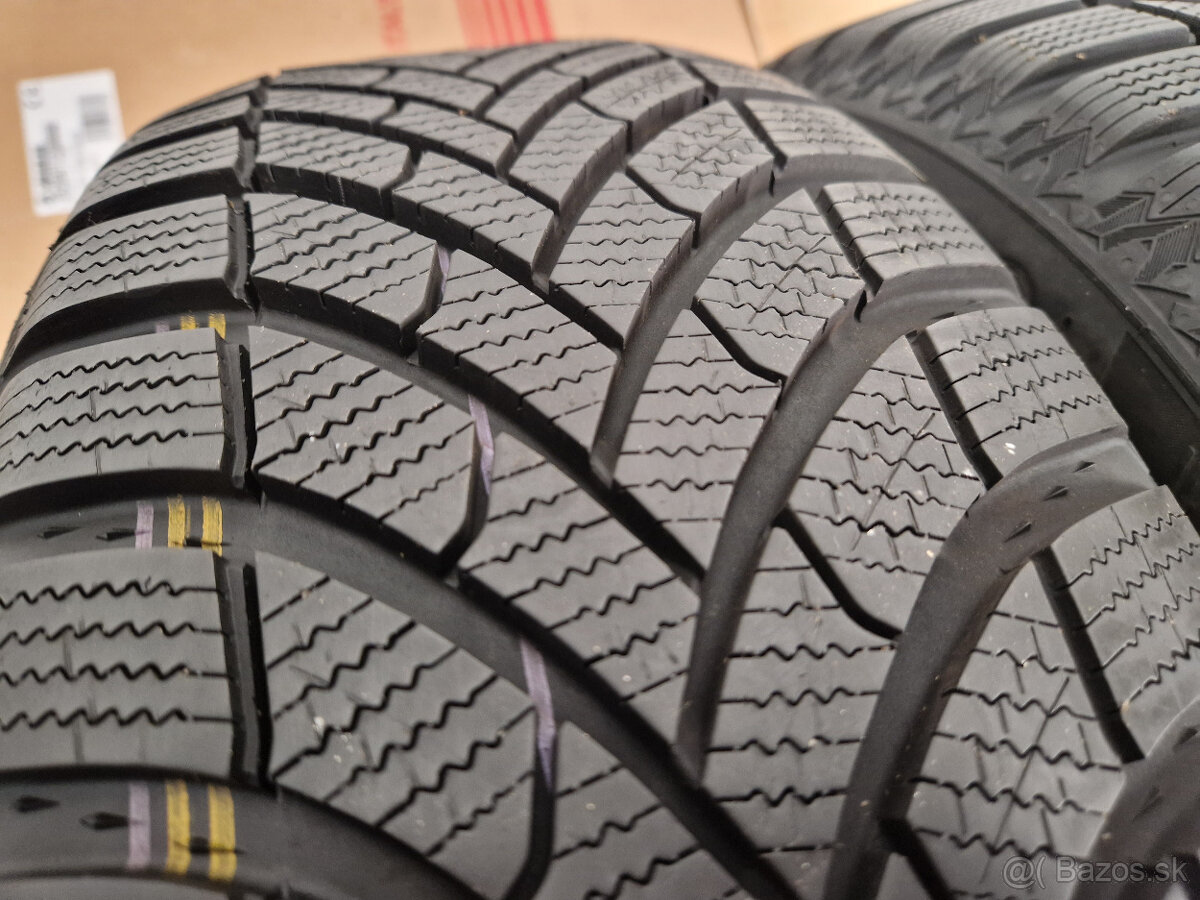 215/60 r17 zimne pneumatiky 3ks 215 60 17 215/60/17 - 2