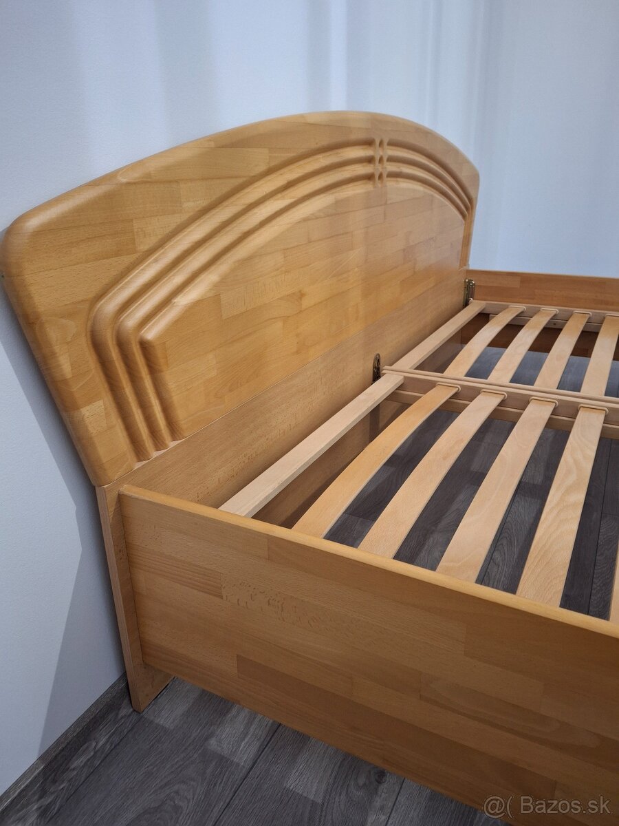 Manželská posteľ -masív - 2