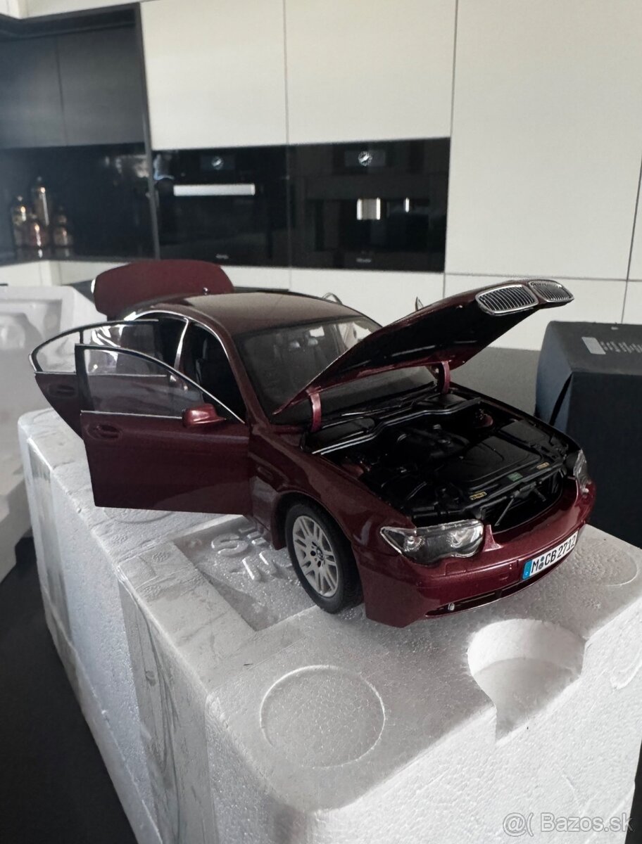 Bmw 7 E65 2001 1:18 Kyosho - 2