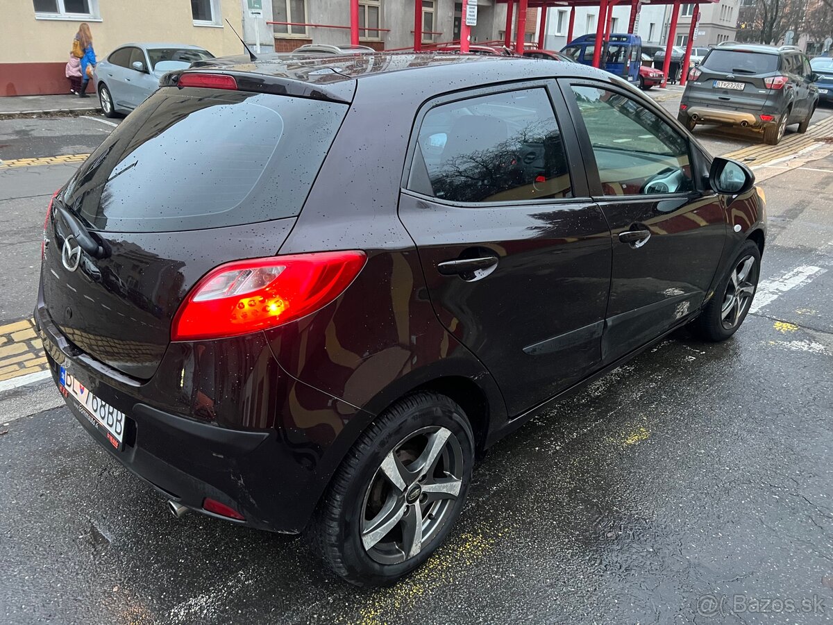 Mazda 2 - 2