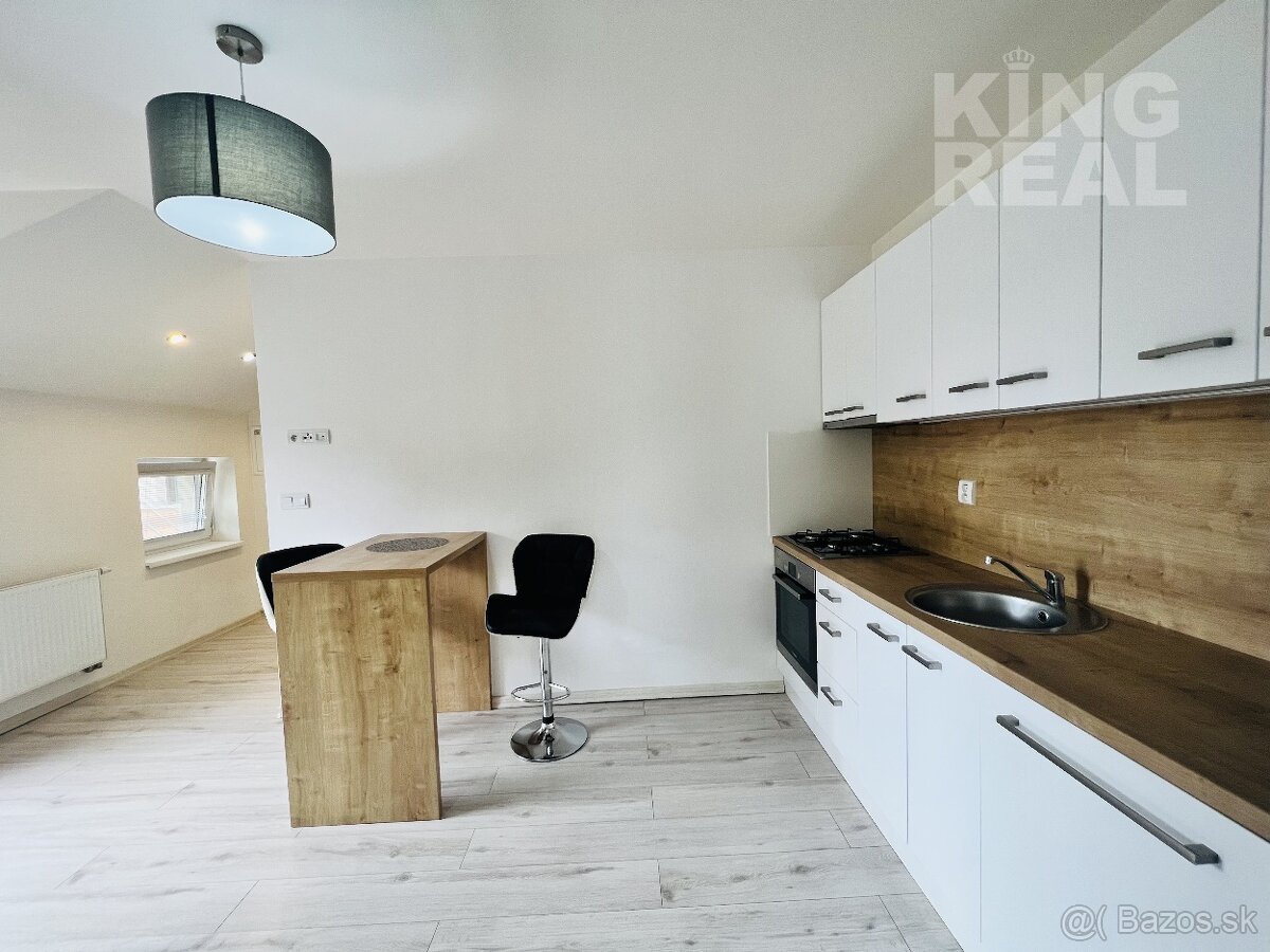 Luxustný 2i. byt v centre Prešova na prenájom - 2