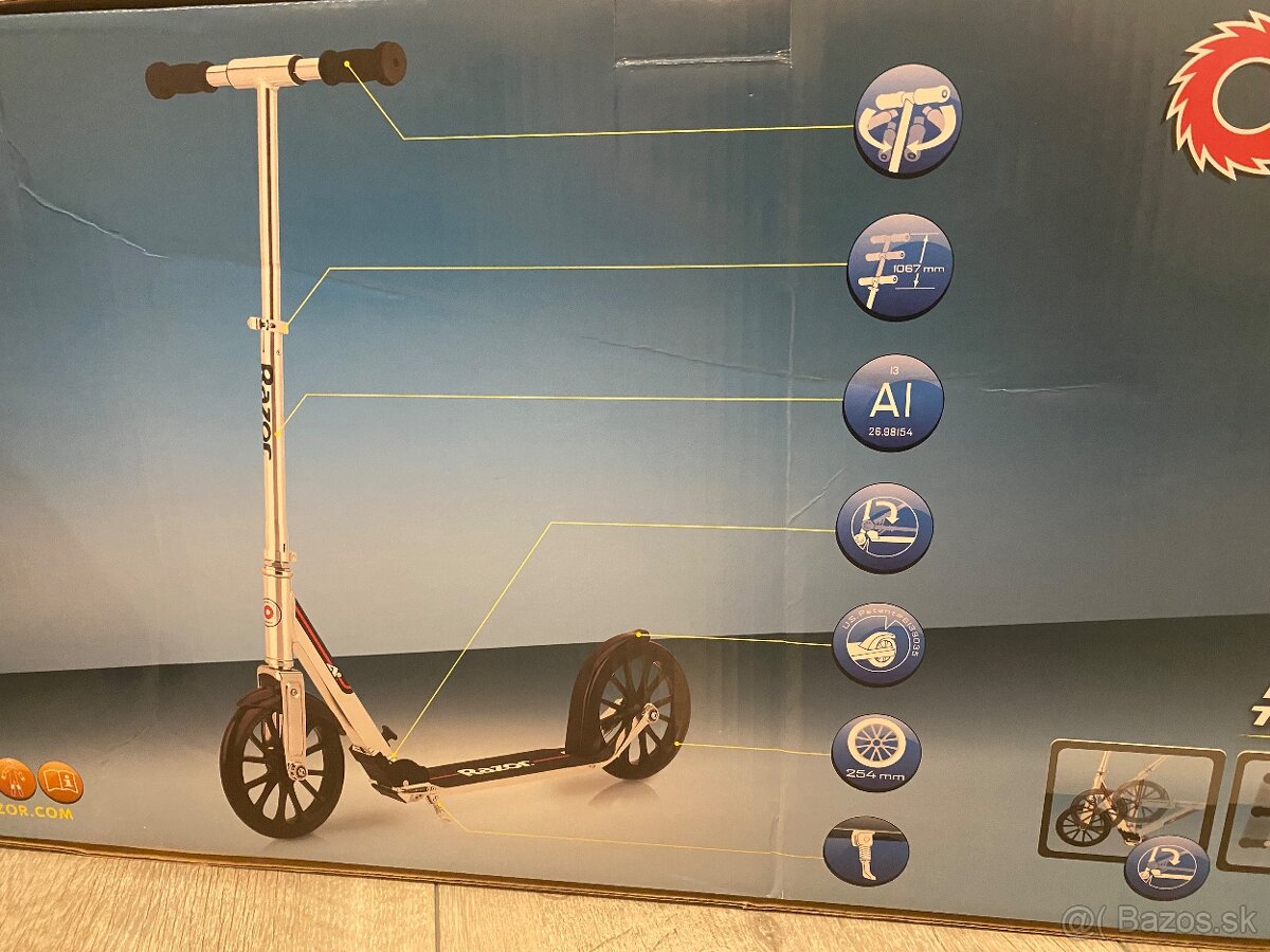 Kolobežka Razor - 2