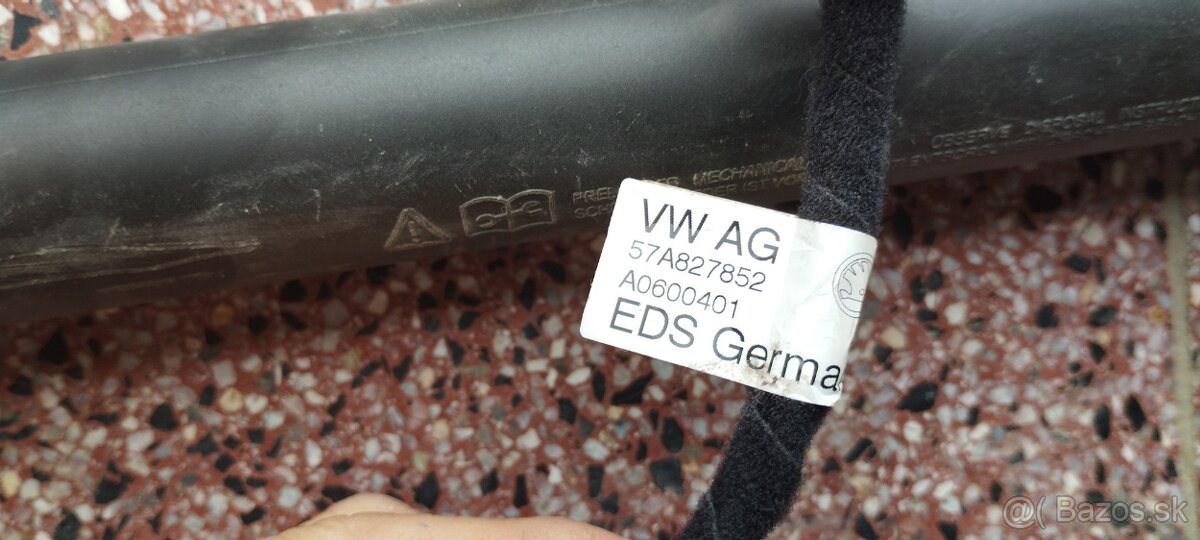 Pohonná jednotka pre zadné veko 57A82781 57A827852 - 2