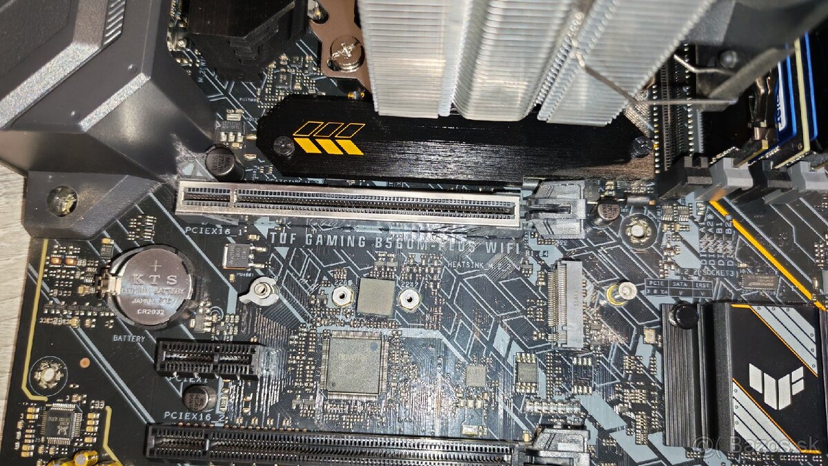 B560M + i5 11400F + 16GB Ram - 2