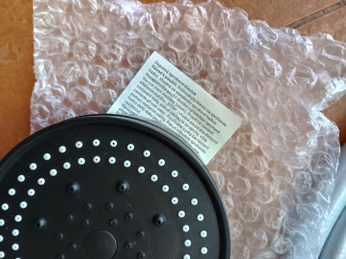 Usporna sprchova hlavica a 2 m hadica - 2