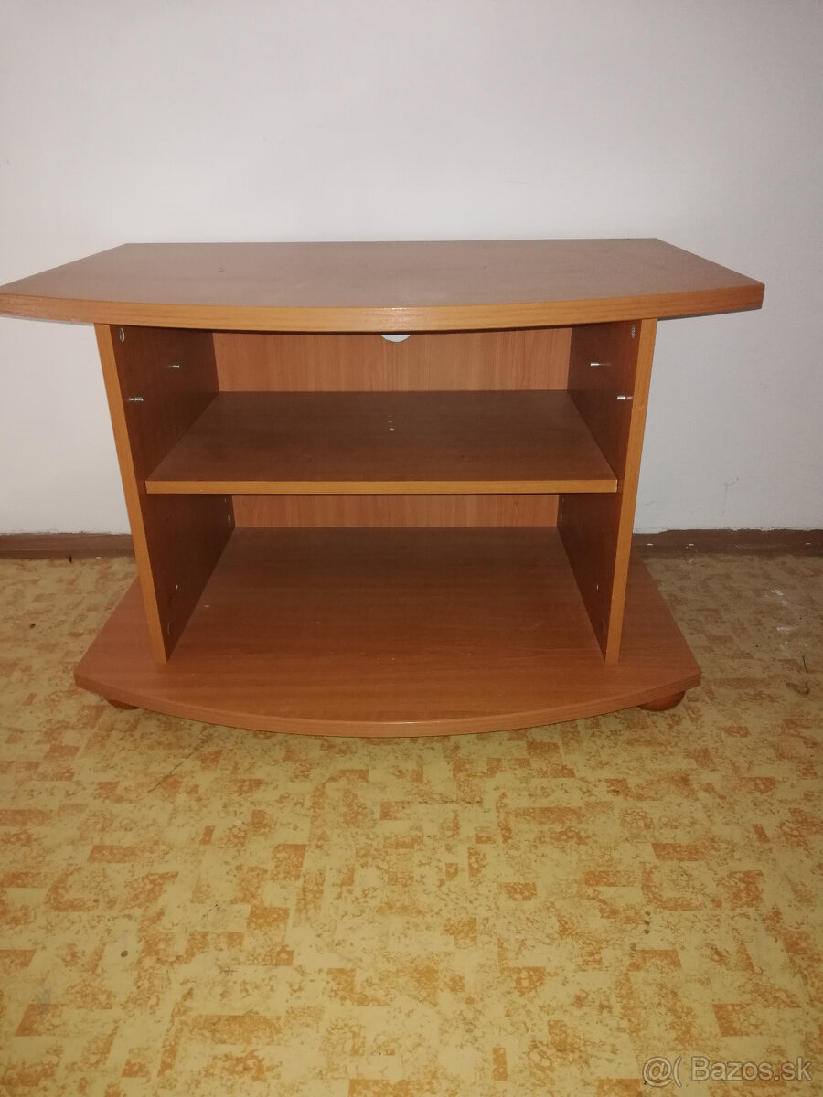 Predám obývaciu stenu – zachovalá, funkčná - 2