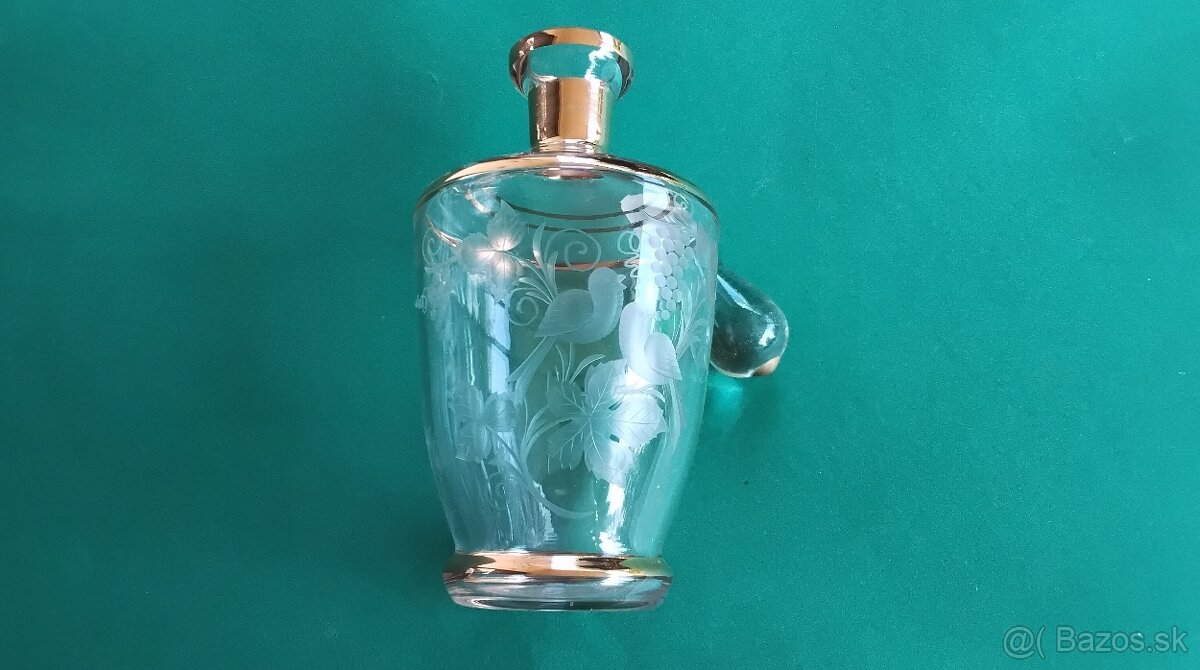 Starožitna karafa... - 2