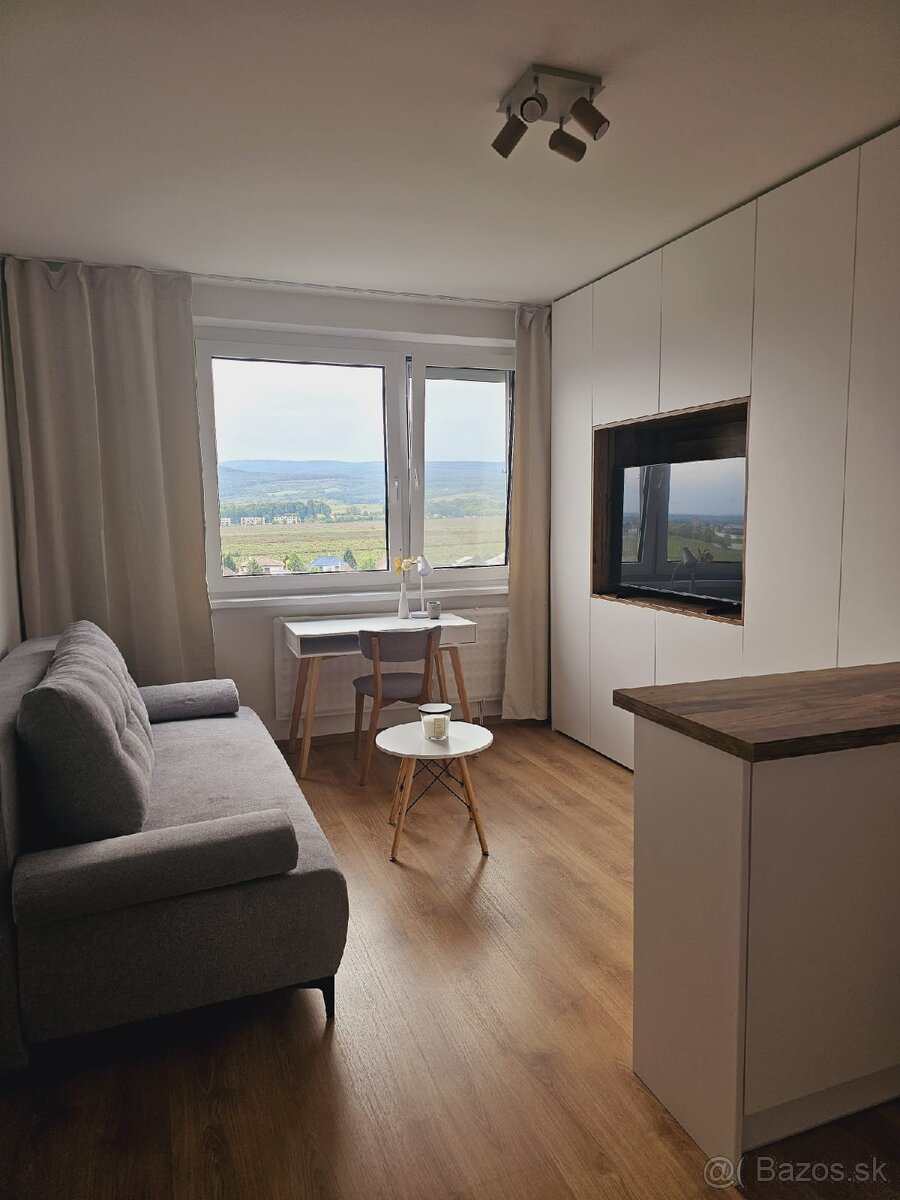 Prenajom 1izb byt Pezinok - 2