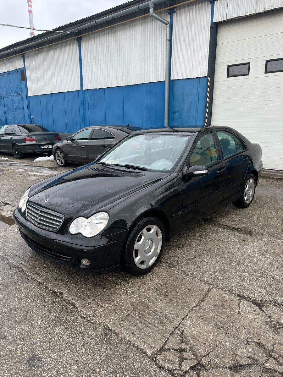 Mercedes Benz W203 Classic 180 kompresor - 2