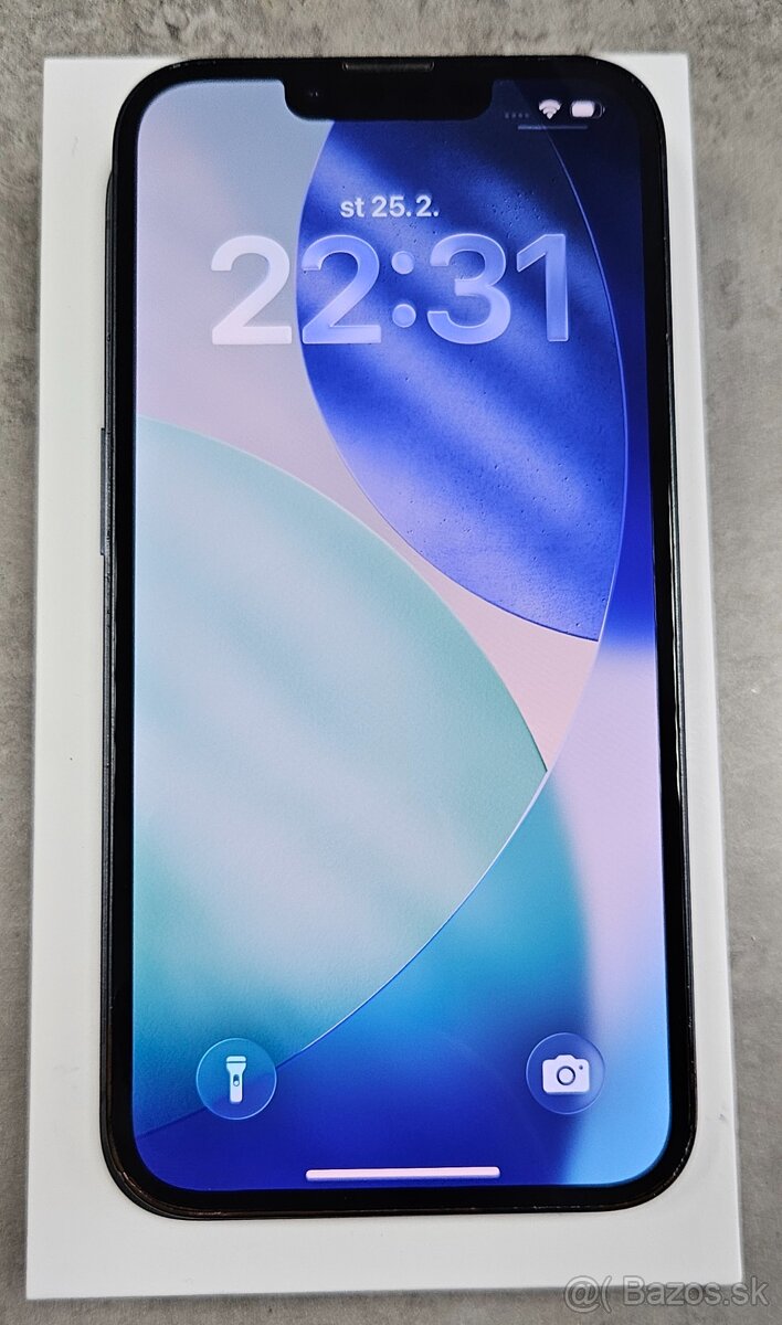 Apple iPhone 13 128GB Midnight Black - 2