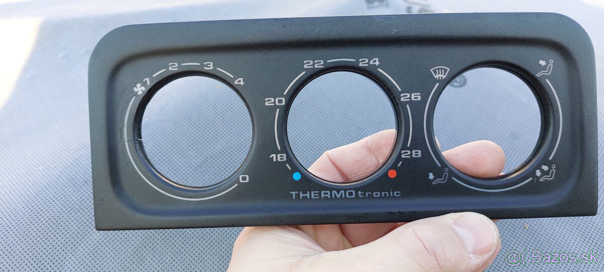 Predám krytku ovládania ovladania kúrenia Golf3 - 2