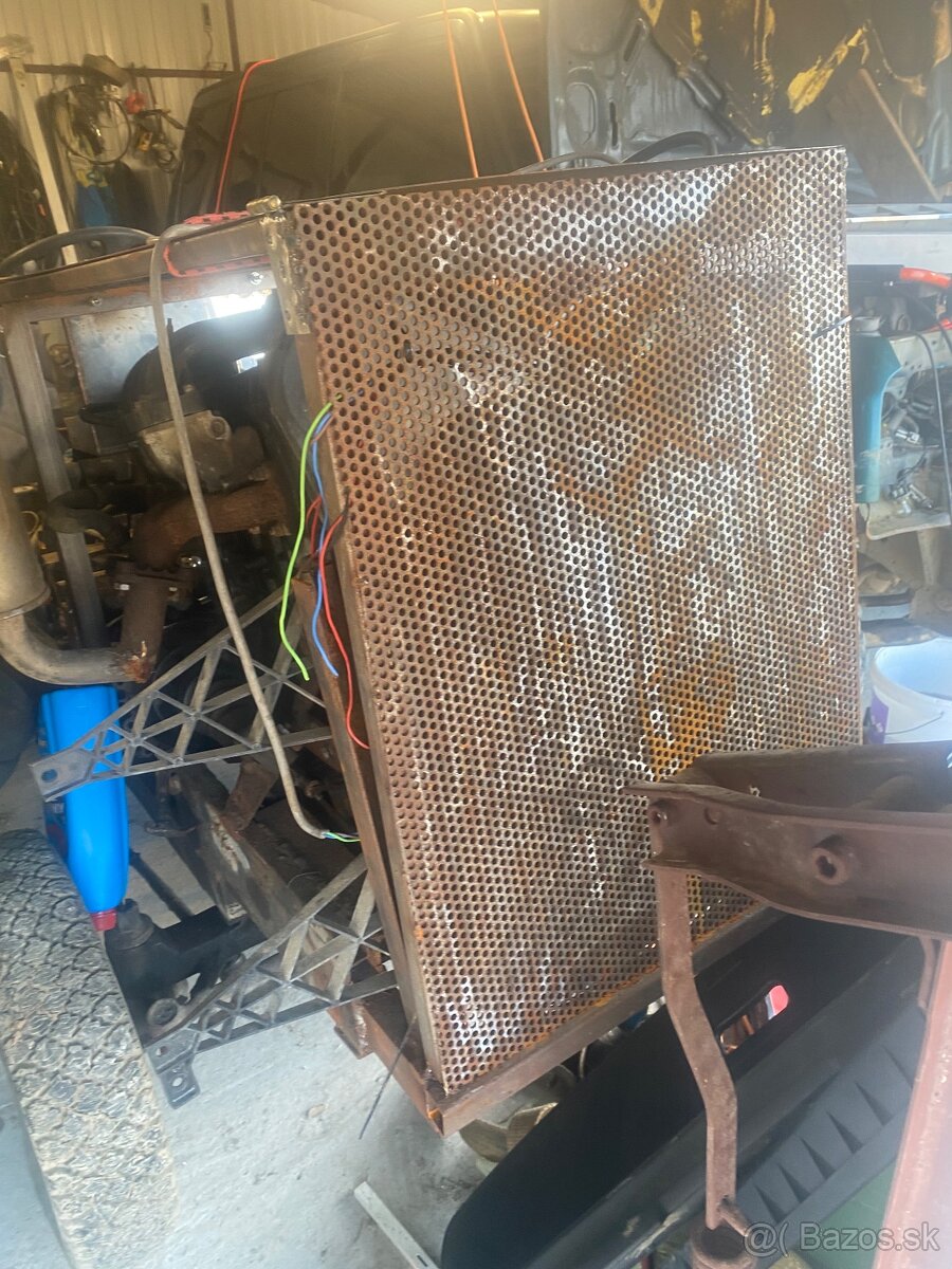 Malo traktor 1.9 sdi 50 kw - 2