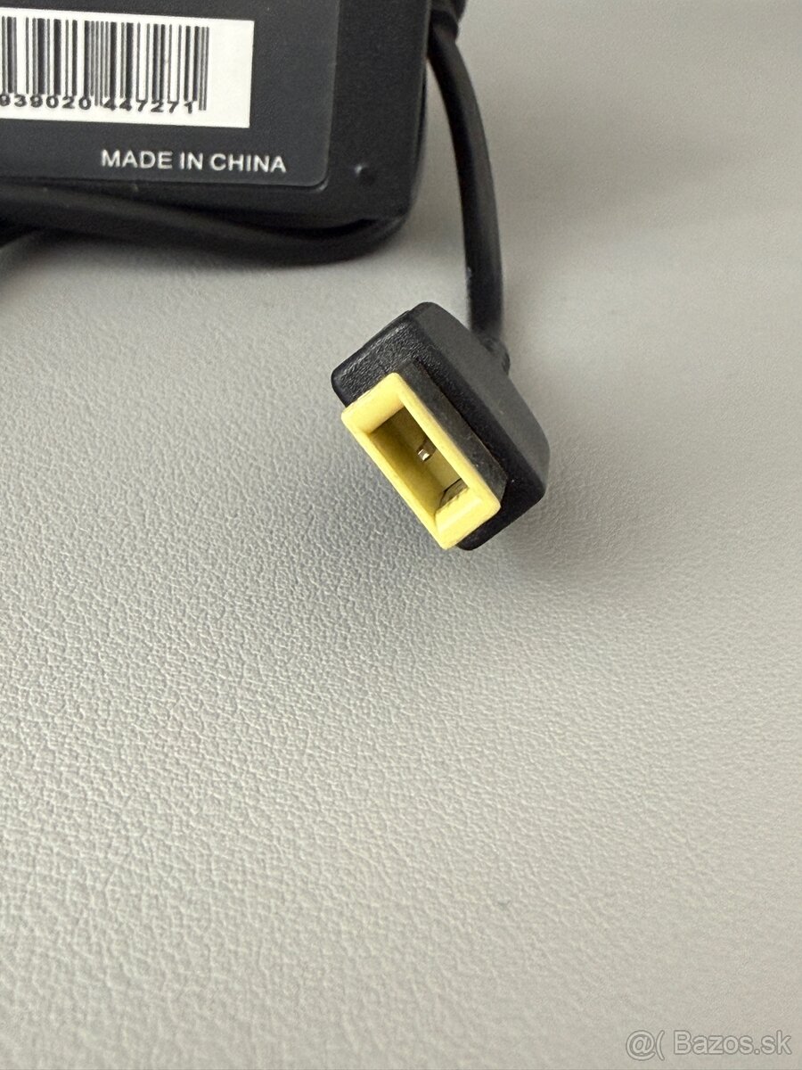 Napájací adaptér na notebook LENOVO - 2