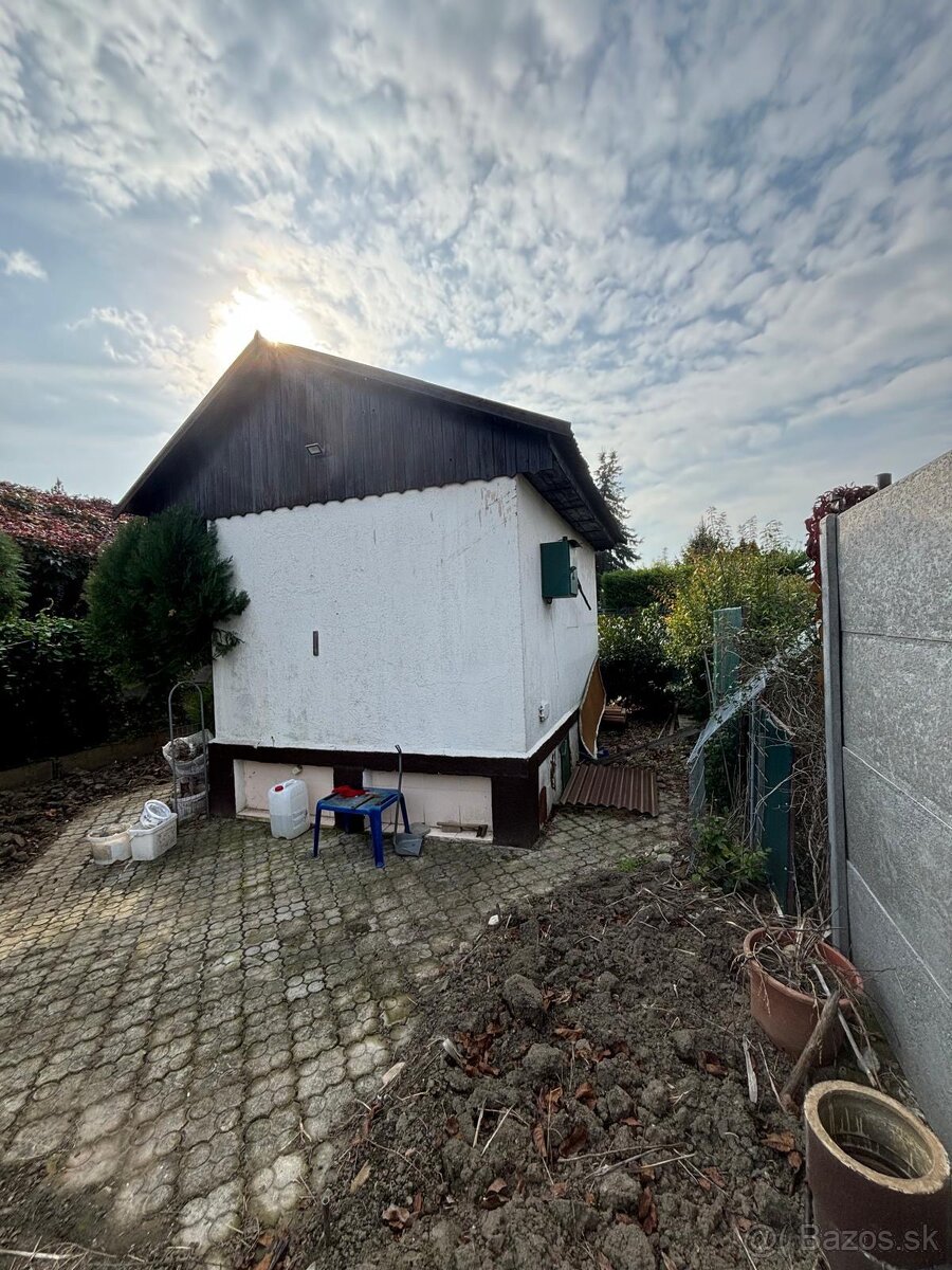 Na predaj záhradná chatka, Elsvit - 2