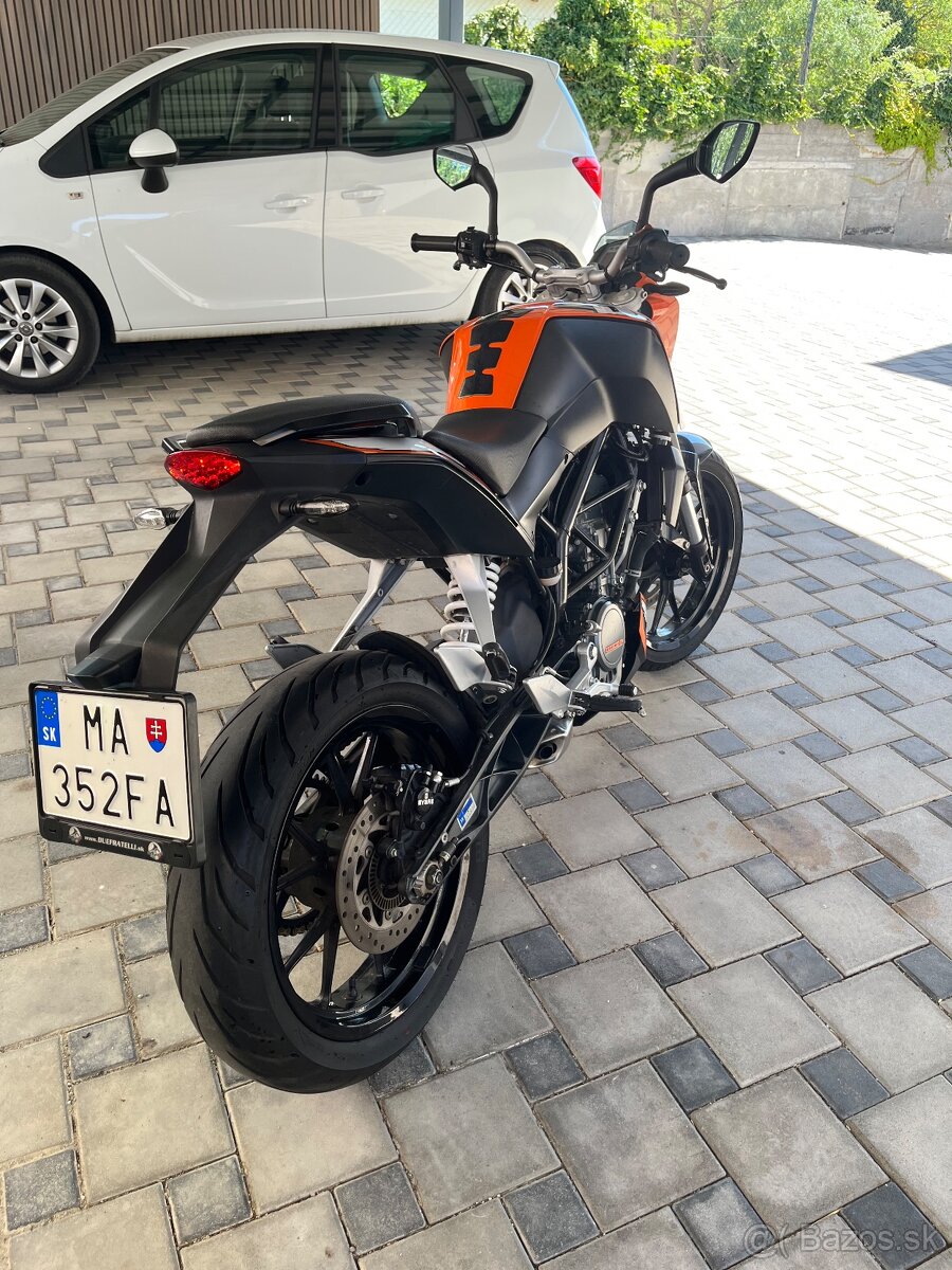 KTM DUKE 125 2015 - 2