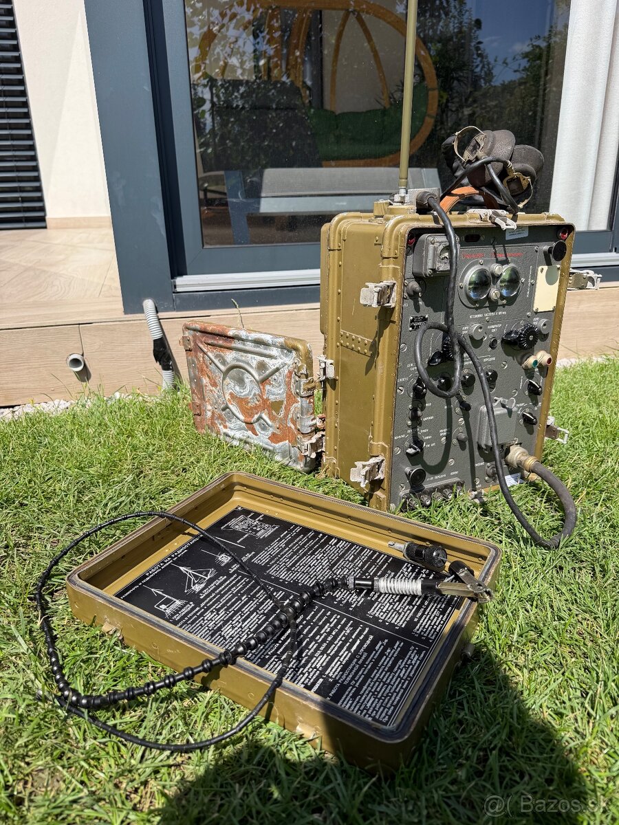 Radiostanica R-407 - 2