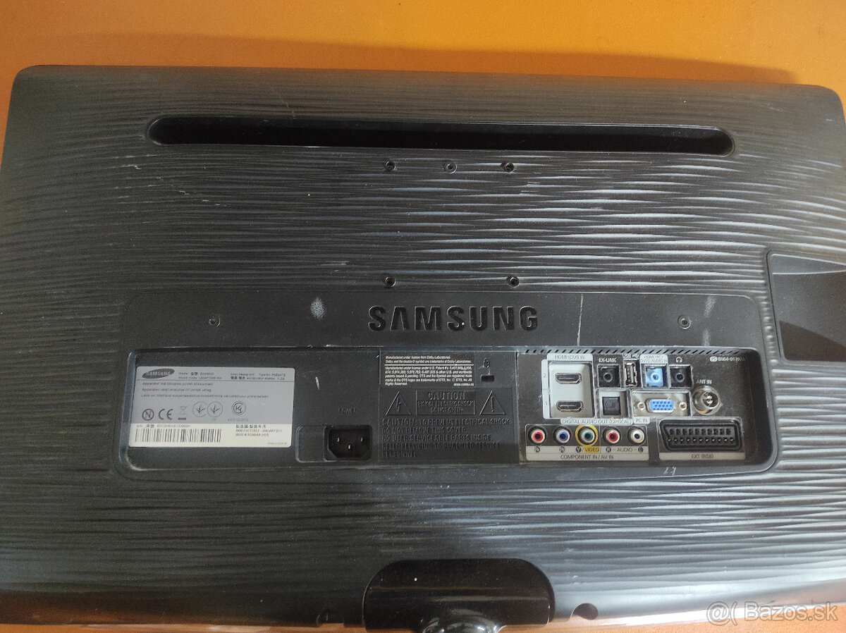 LCD TV SAMSUNG B2430HD 24" / 61cm - 2