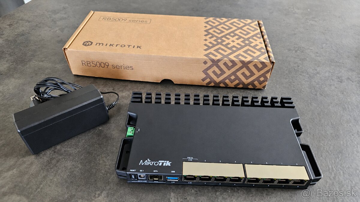 MikroTik RB5009UG+S+IN - 2.5GbE/10G SFP+/8xLAN/RouterOS - 2
