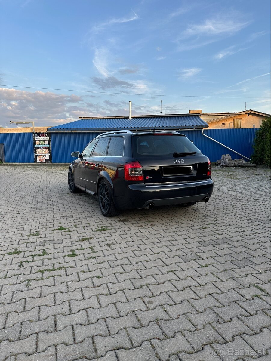 Audi S4 b6 Avant 4.2 V8 LPG – 2004 – čierna metalíza - 2