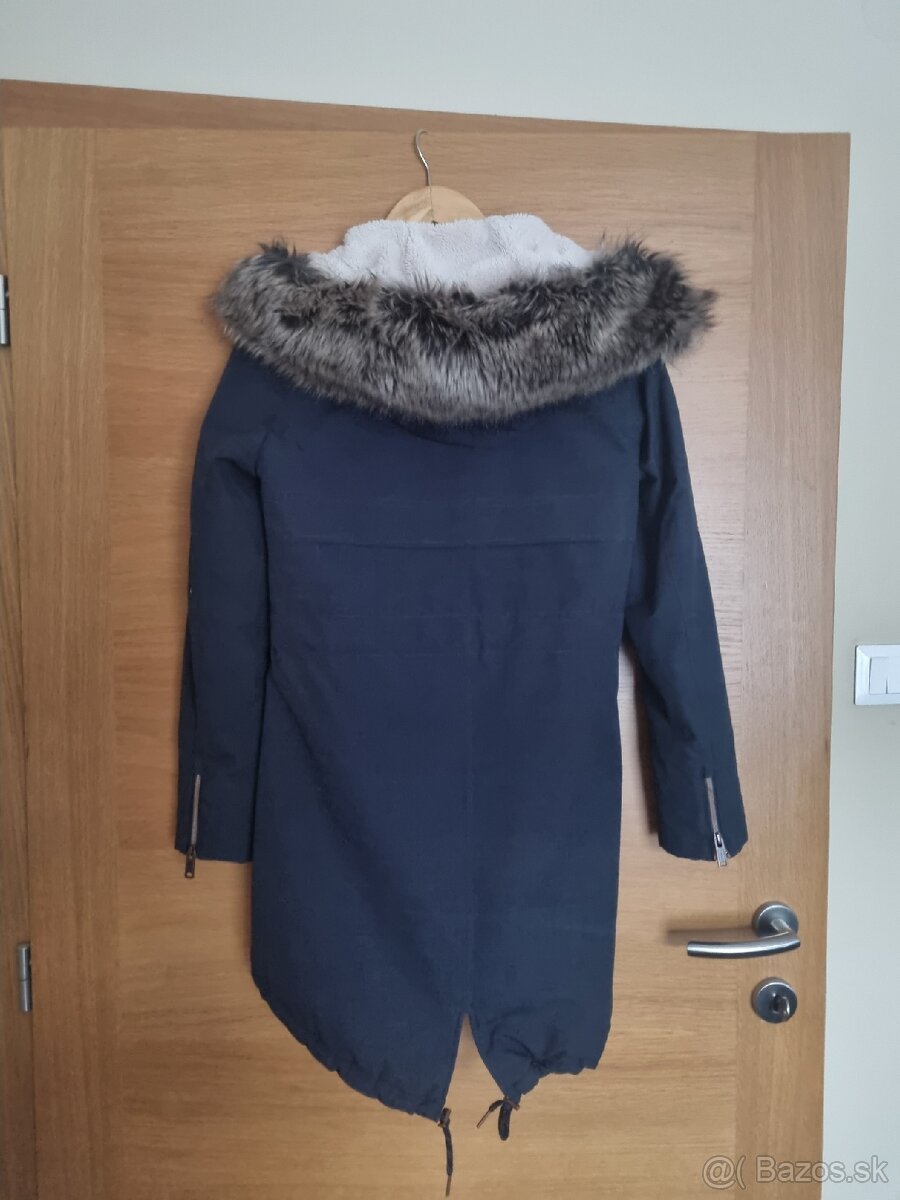 Damska zimná parka O'Neill XS - 2