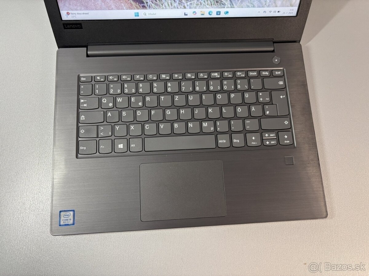 #044 - Lenovo V330/i5 8250U/32GB RAM/SSD+HDD - 2