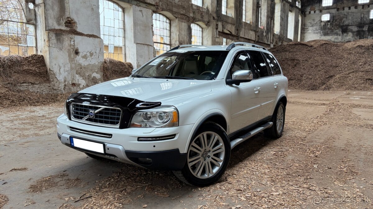 VOLVO XC90 D5 AWD 2.4L EXECUTIVE - 2