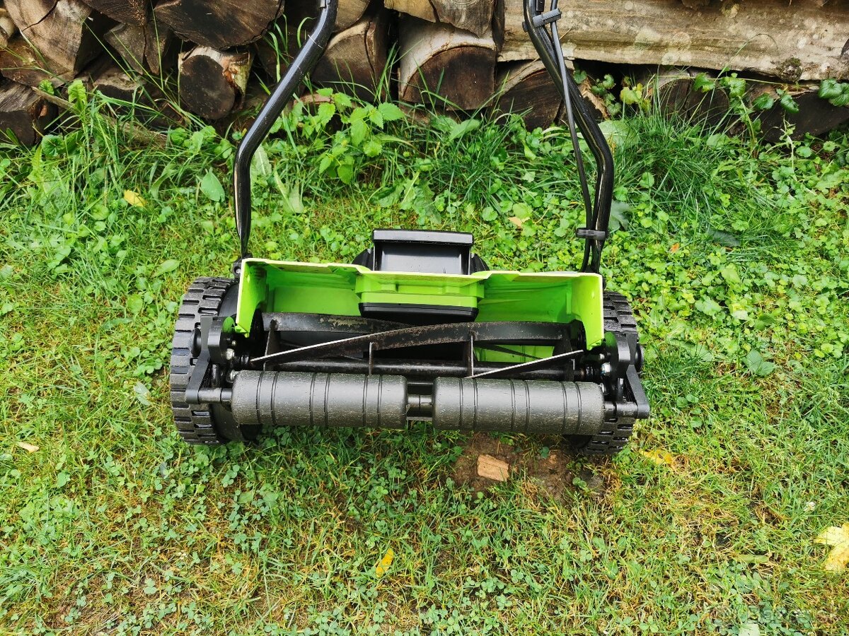 Vretenová kosačka fieldmann - 2