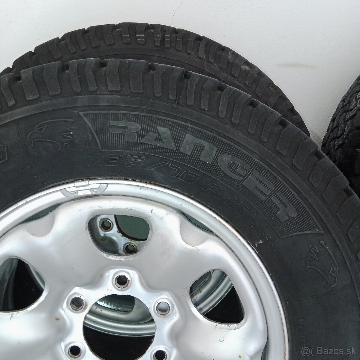 Offroad pneu Nissan Terrano 2 - 2