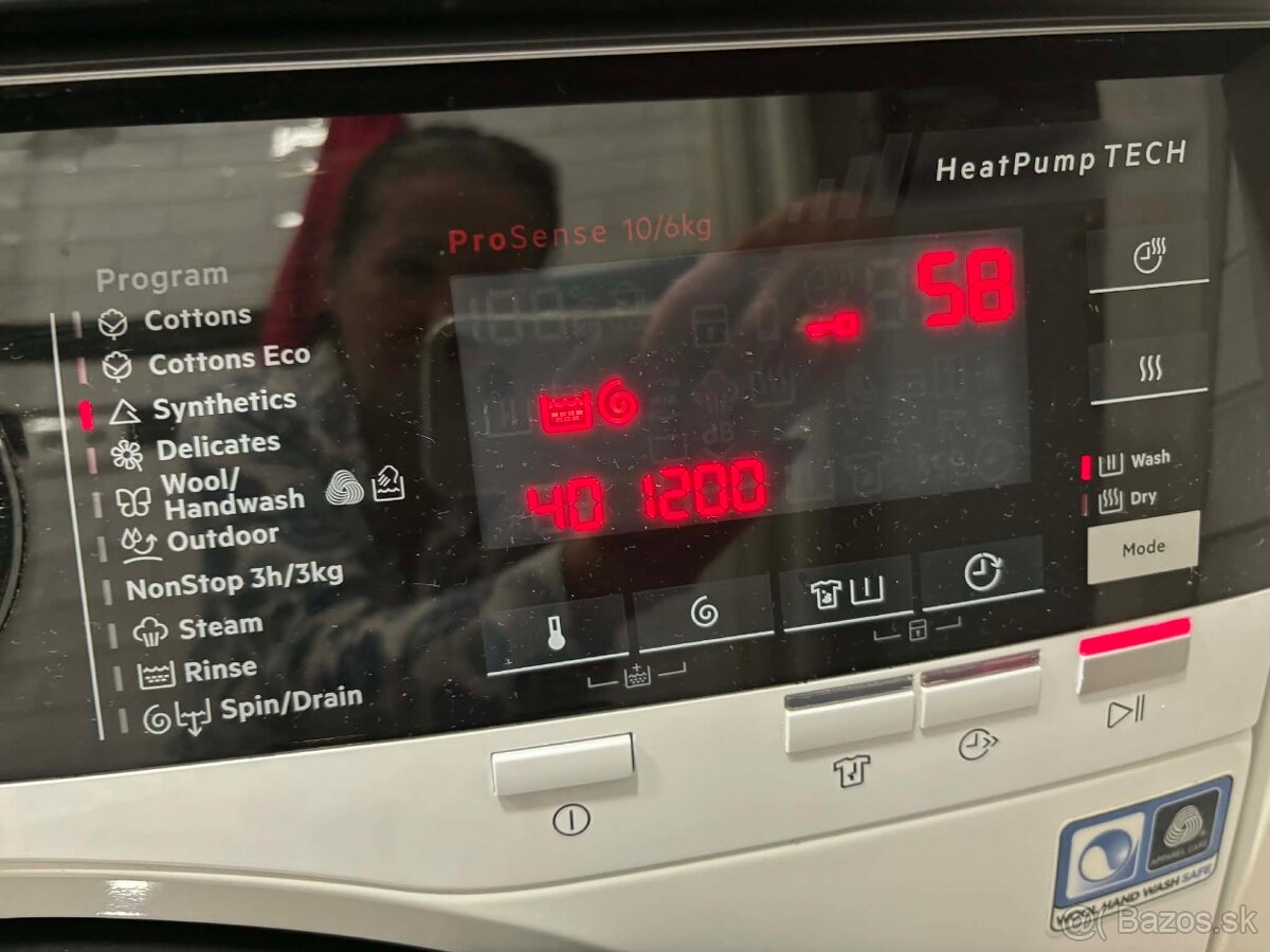 Pracka so susickou AEG 9000 series - 2