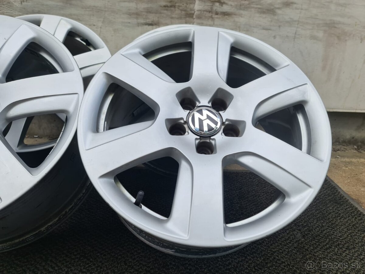 5X112 R17 AUDI 8,0J ET39 - 2