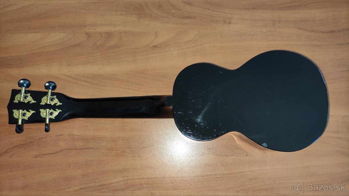 Predam ukulele - 2