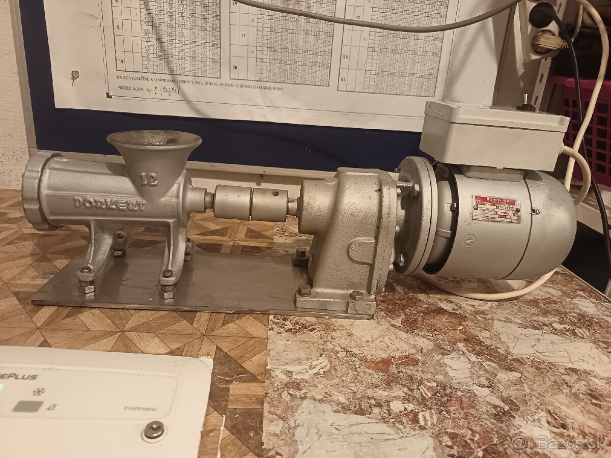 Elektrický mlynček na mäso - 2