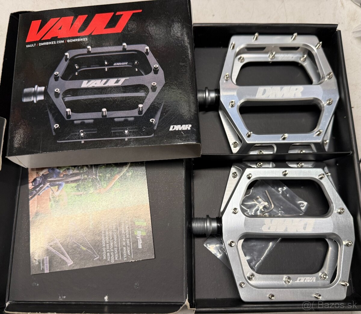 DMR Vault - platformy pedále - 2